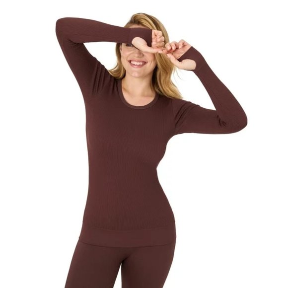 Kindly Yours Seamless Rib Scoop-Neck Thermal Top in Brown - Picture 7 of 9
